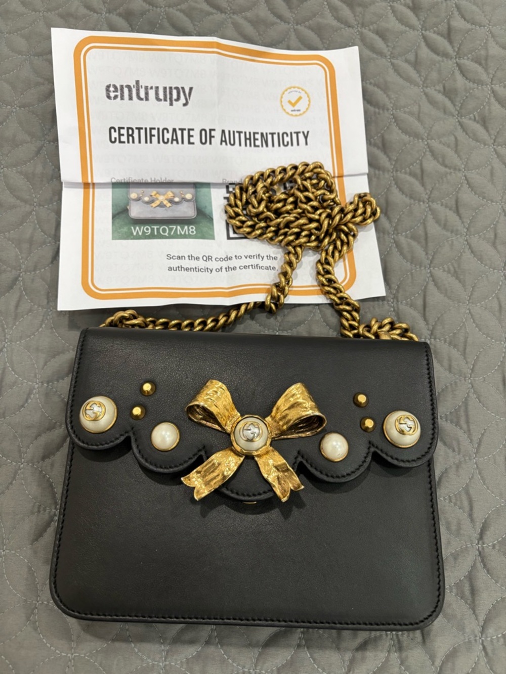 GUCCI Black Shoulder Bag